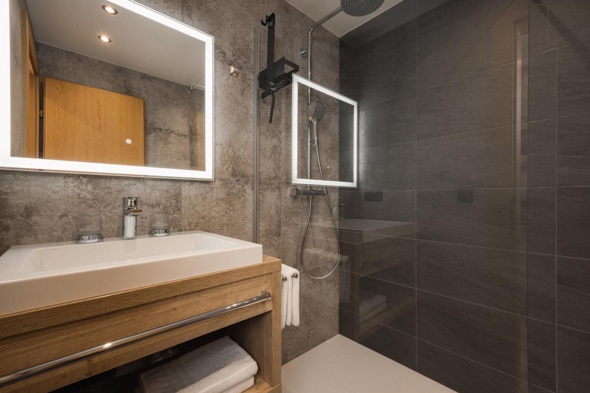 Jochum Hotel Garni Фісс Екстер'єр фото